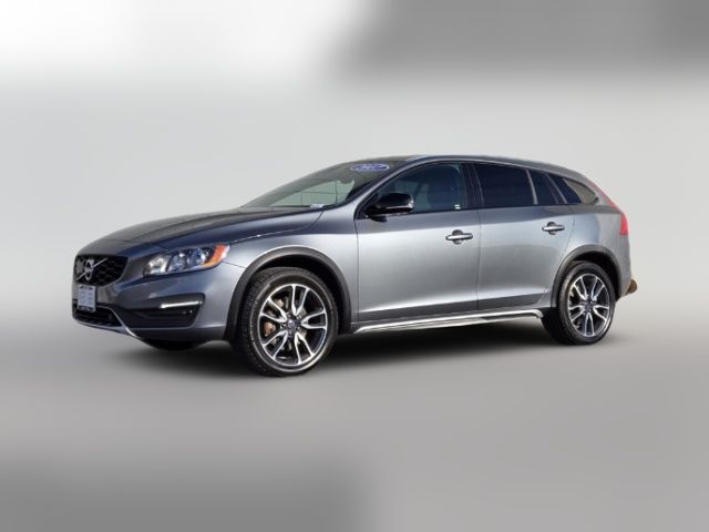 2017 Volvo V60 Cross Country Base