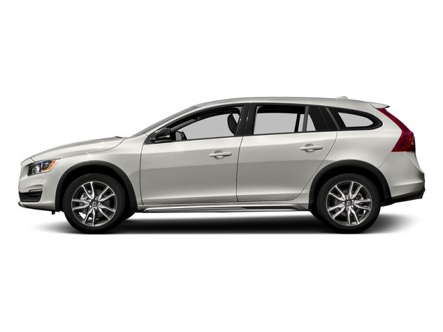 2017 Volvo V60 Cross Country Base