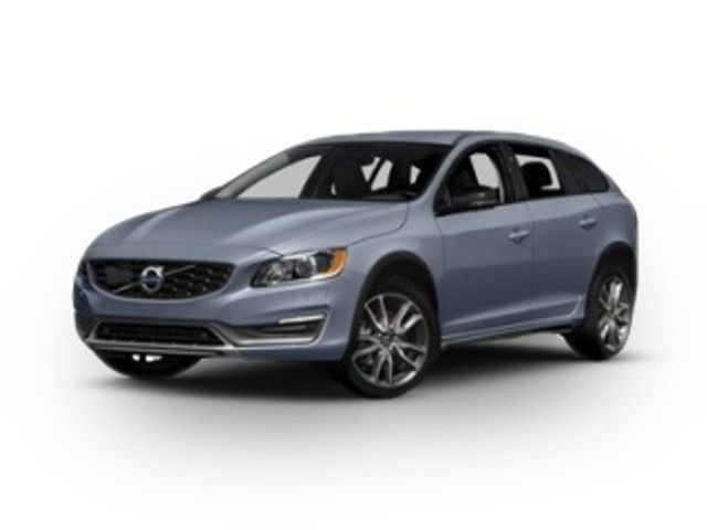 2017 Volvo V60 Cross Country Base