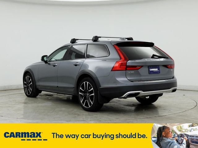 2017 Volvo V90 Cross Country Base