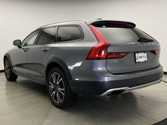 2017 Volvo V90 Cross Country Base