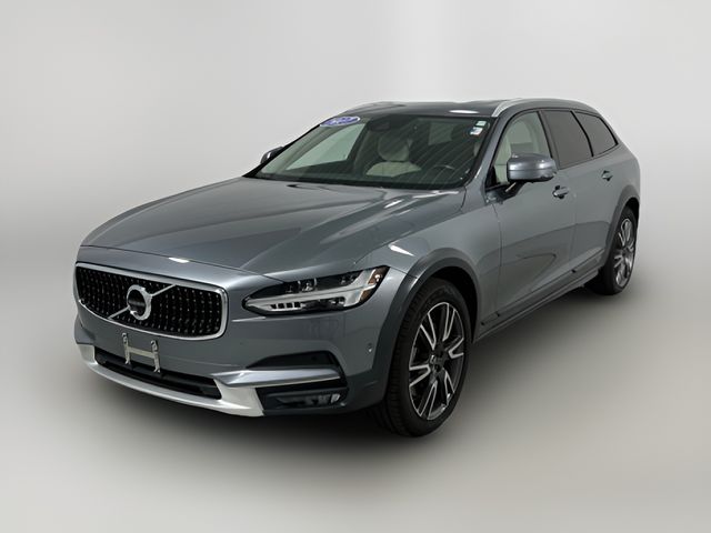 2017 Volvo V90 Cross Country Base