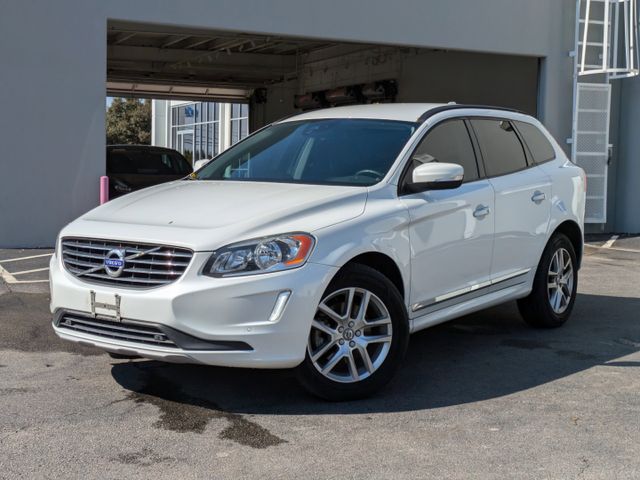 2017 Volvo XC60 Base