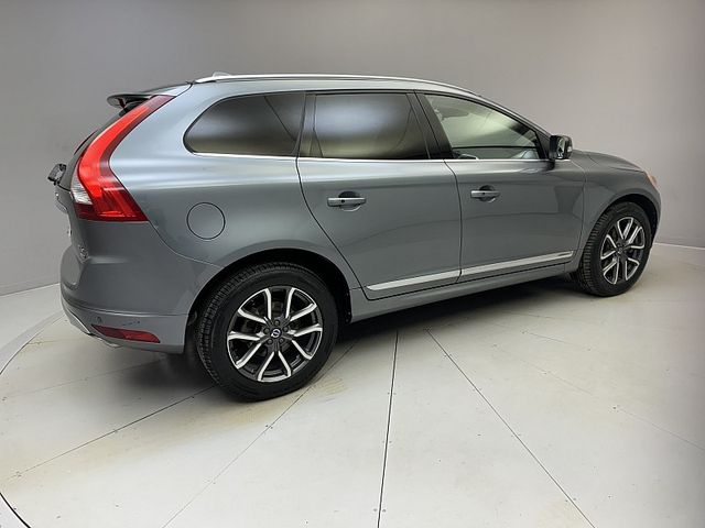 2017 Volvo XC60 Dynamic