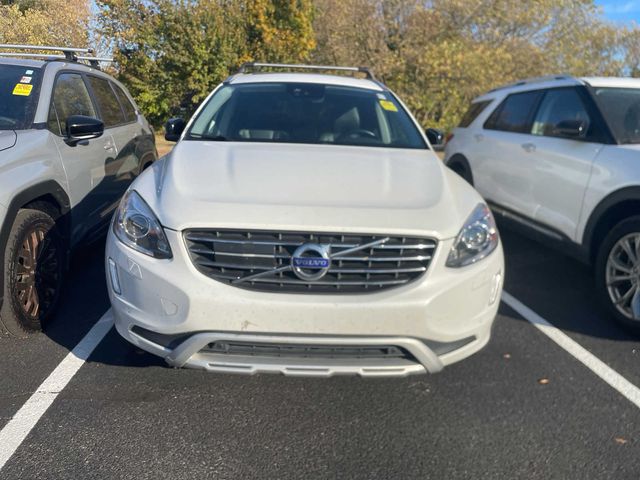 2017 Volvo XC60 Dynamic