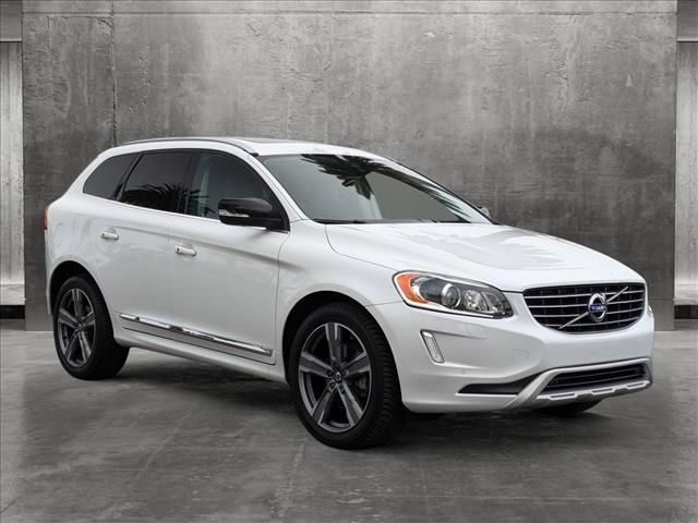 2017 Volvo XC60 Dynamic