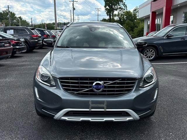 2017 Volvo XC60 Dynamic