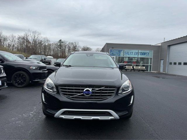 2017 Volvo XC60 Dynamic