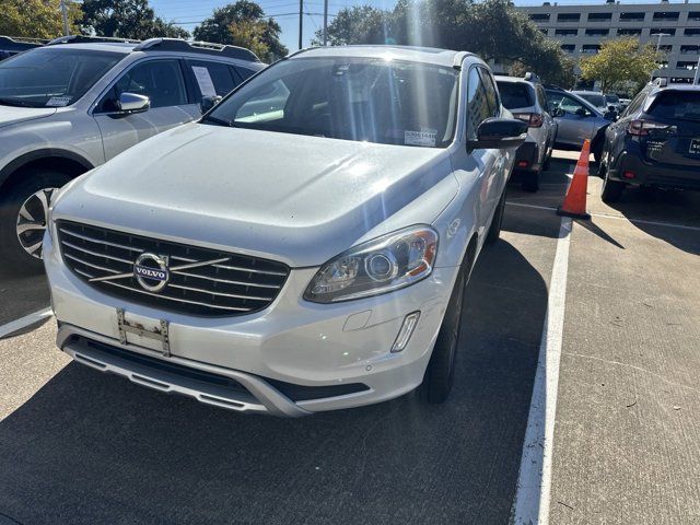 2017 Volvo XC60 Dynamic