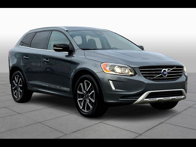 2017 Volvo XC60 Dynamic