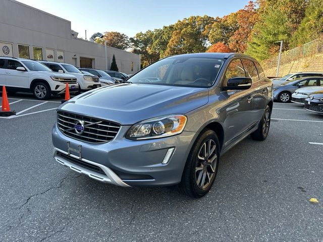 2017 Volvo XC60 Dynamic