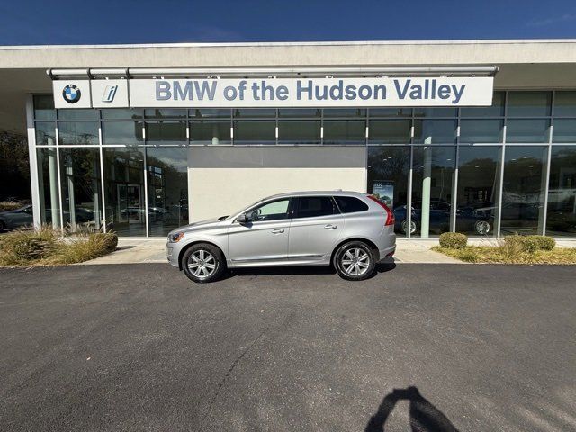 2017 Volvo XC60 Inscription