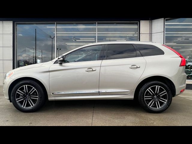 2017 Volvo XC60 Dynamic