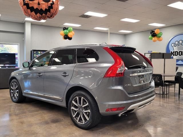 2017 Volvo XC60 Dynamic