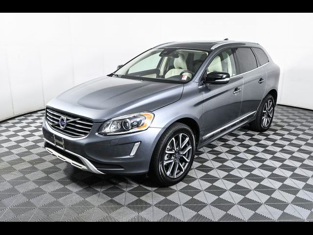 2017 Volvo XC60 Dynamic