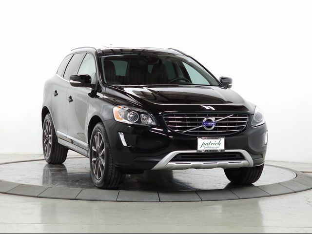 2017 Volvo XC60 Dynamic