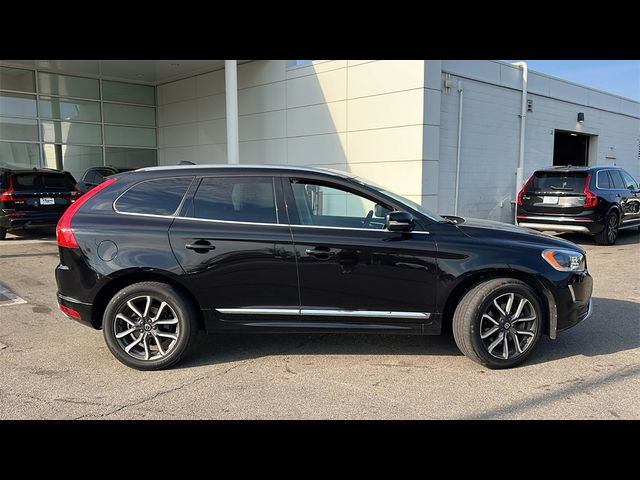 2017 Volvo XC60 Dynamic