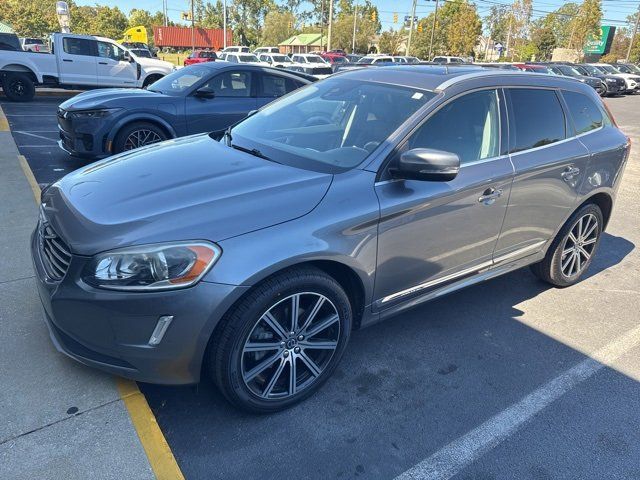 2017 Volvo XC60 Inscription