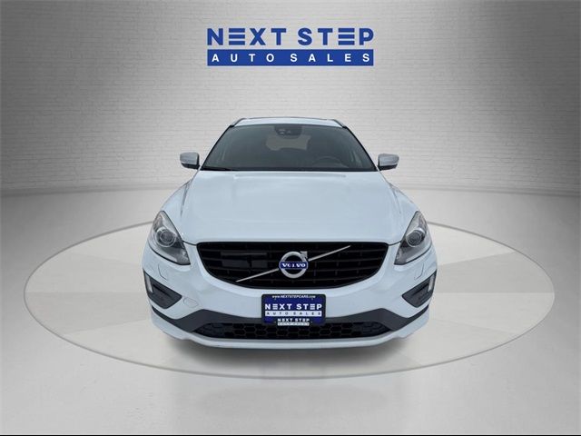 2017 Volvo XC60 R-Design