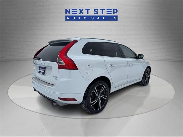 2017 Volvo XC60 R-Design