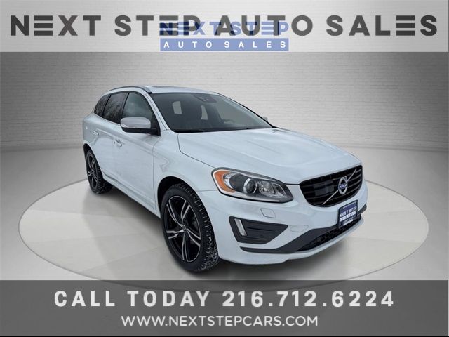 2017 Volvo XC60 R-Design