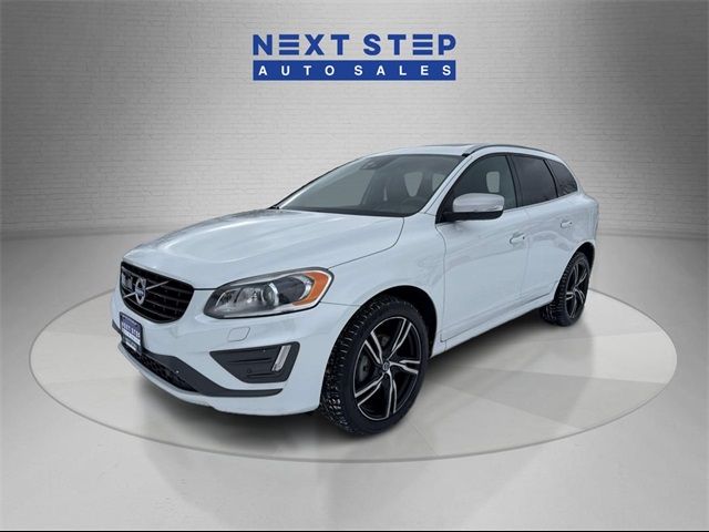 2017 Volvo XC60 R-Design