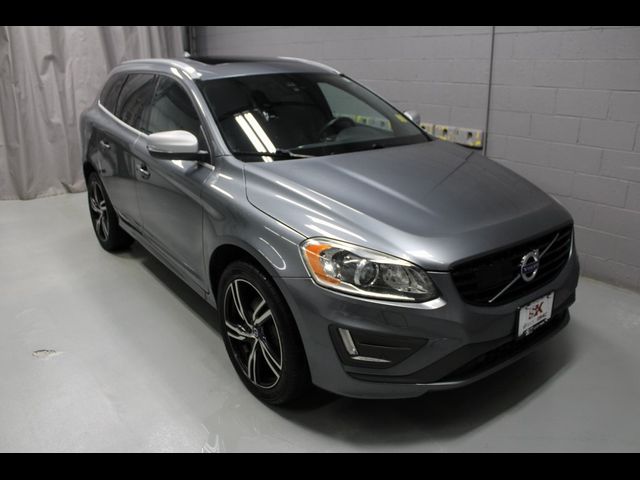 2017 Volvo XC60 R-Design