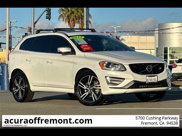 2017 Volvo XC60 R-Design