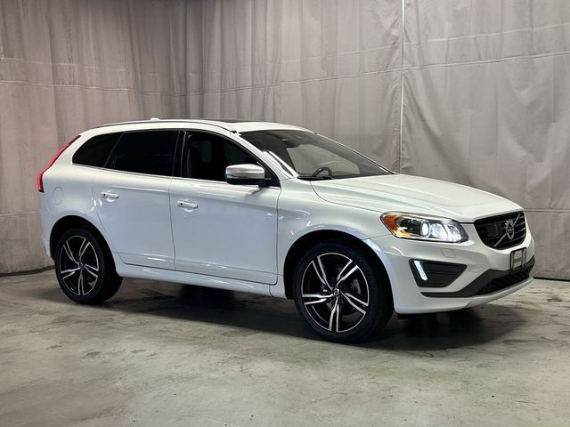 2017 Volvo XC60 R-Design