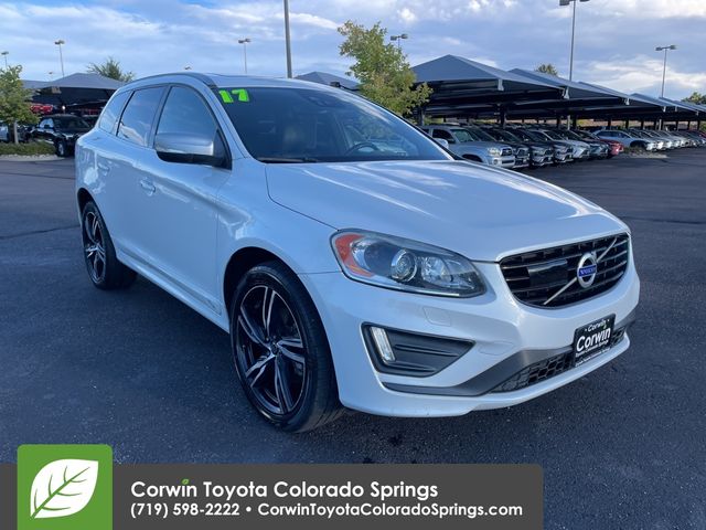 2017 Volvo XC60 R-Design