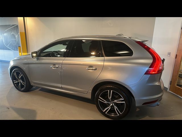 2017 Volvo XC60 R-Design