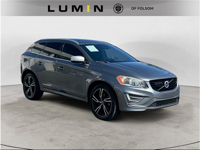 2017 Volvo XC60 R-Design