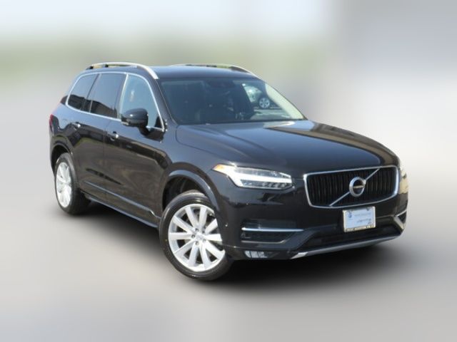 2017 Volvo XC90 Momentum