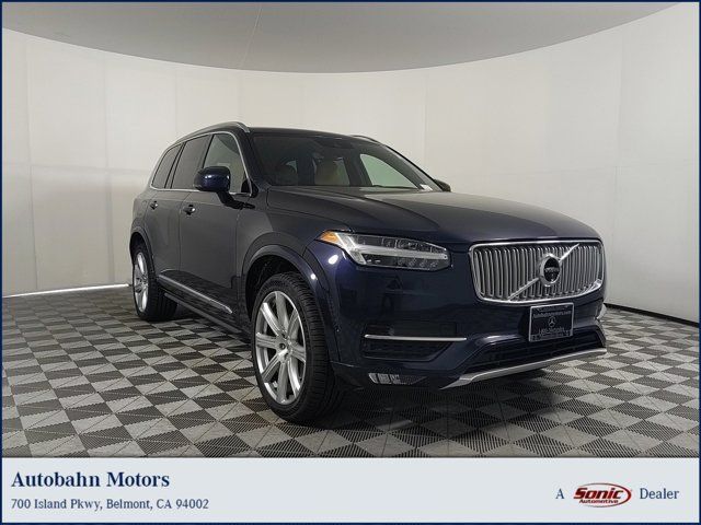 2017 Volvo XC90 Inscription