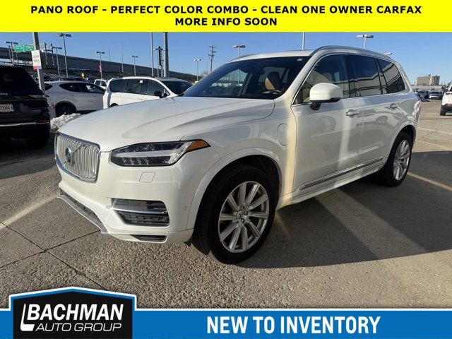 2017 Volvo XC90 Inscription