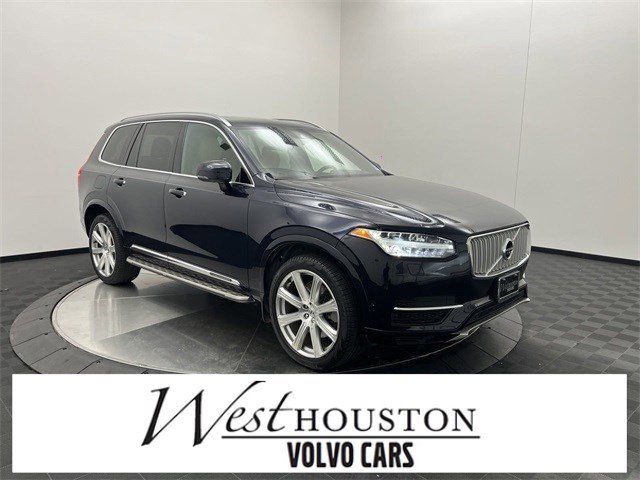 2017 Volvo XC90 Inscription