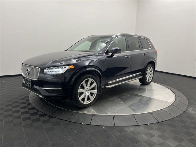 2017 Volvo XC90 Inscription