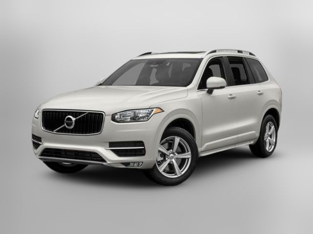 2017 Volvo XC90 Momentum