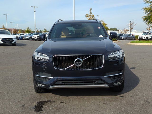 2017 Volvo XC90 Momentum