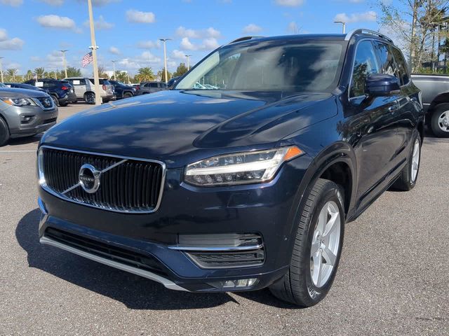 2017 Volvo XC90 Momentum