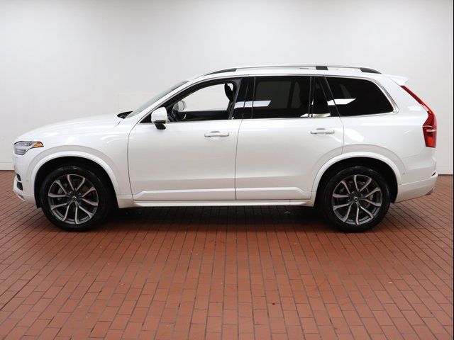 2017 Volvo XC90 Momentum