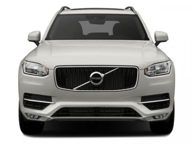 2017 Volvo XC90 Momentum
