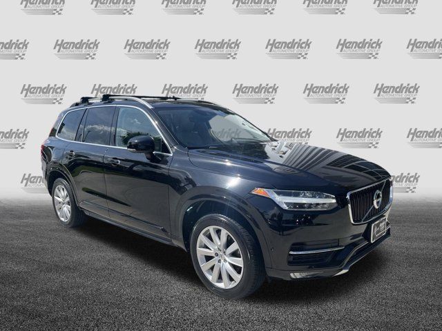 2017 Volvo XC90 Momentum