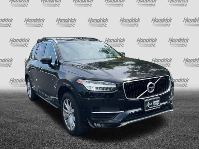 2017 Volvo XC90 Momentum