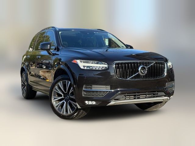 2017 Volvo XC90 Momentum
