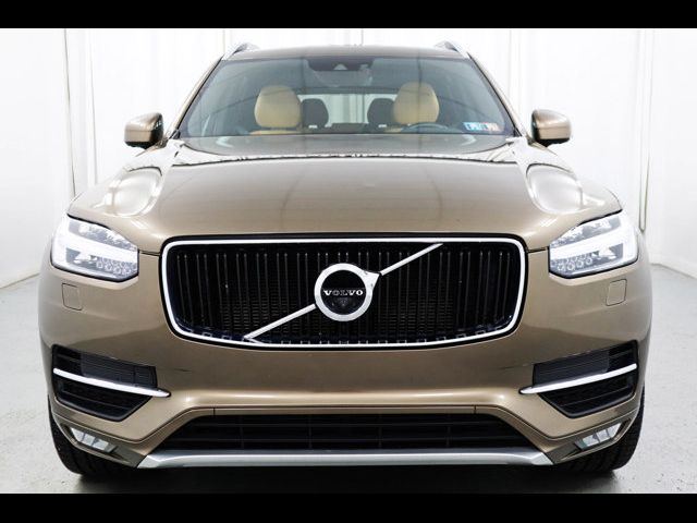 2017 Volvo XC90 Momentum