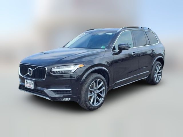 2017 Volvo XC90 Momentum