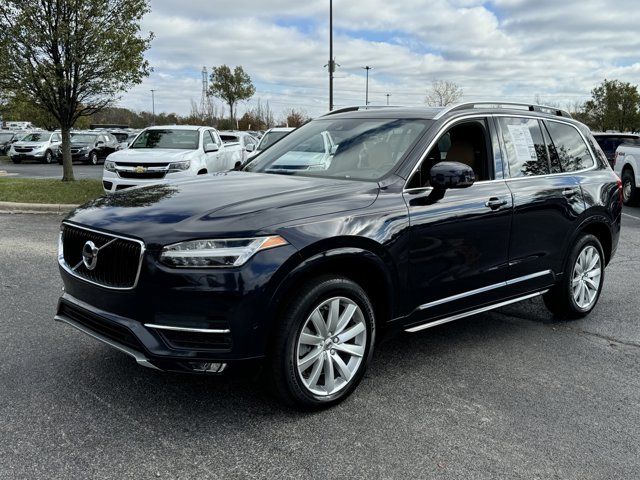 2017 Volvo XC90 Momentum