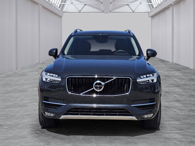 2017 Volvo XC90 Momentum