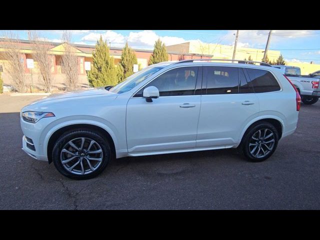 2017 Volvo XC90 Momentum